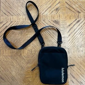 Lululemon crossbody bag